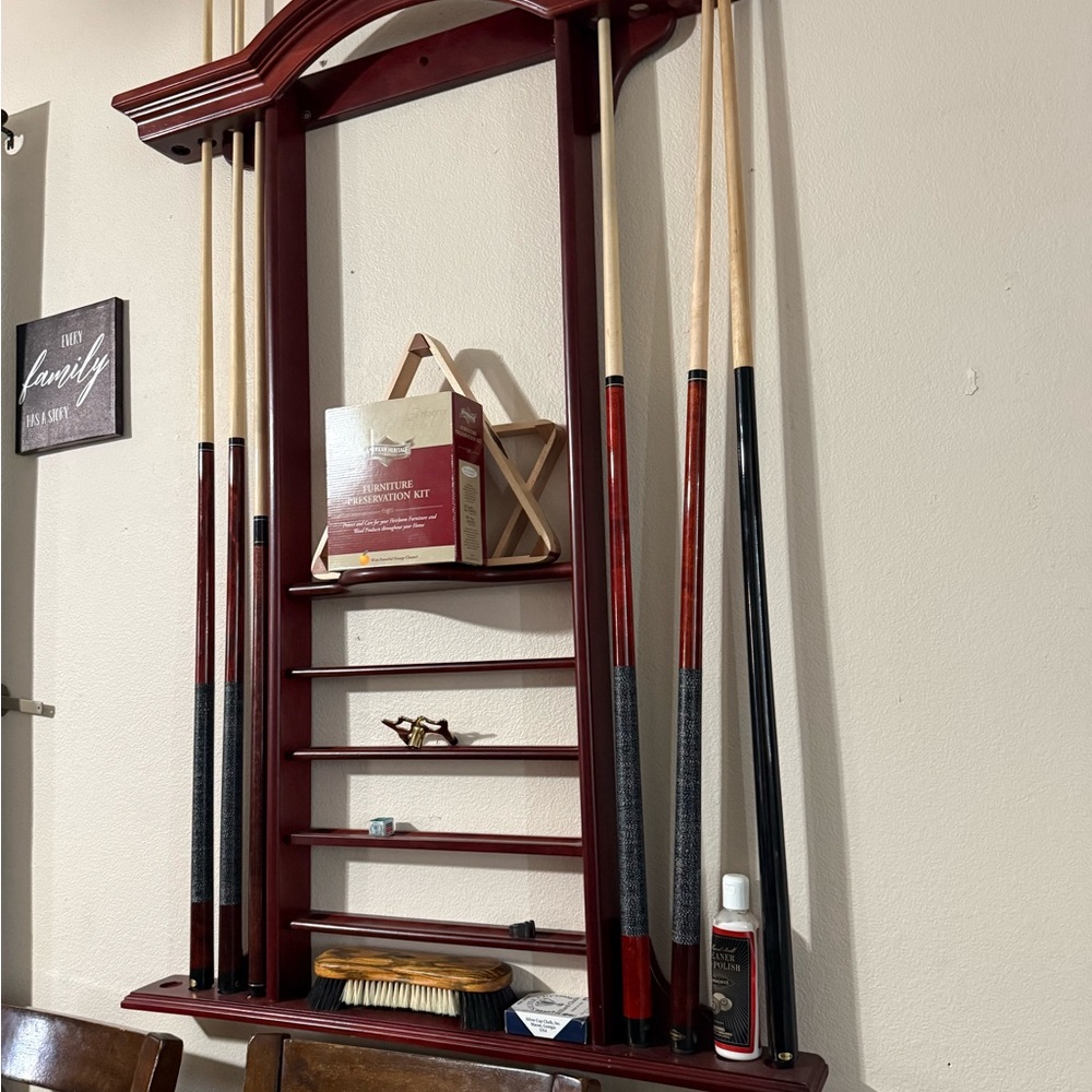 Pool Table - Picture 2 of 7